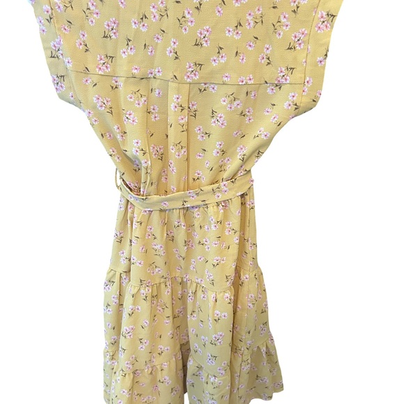 Yellow flower sundress - Picture 2 of 4